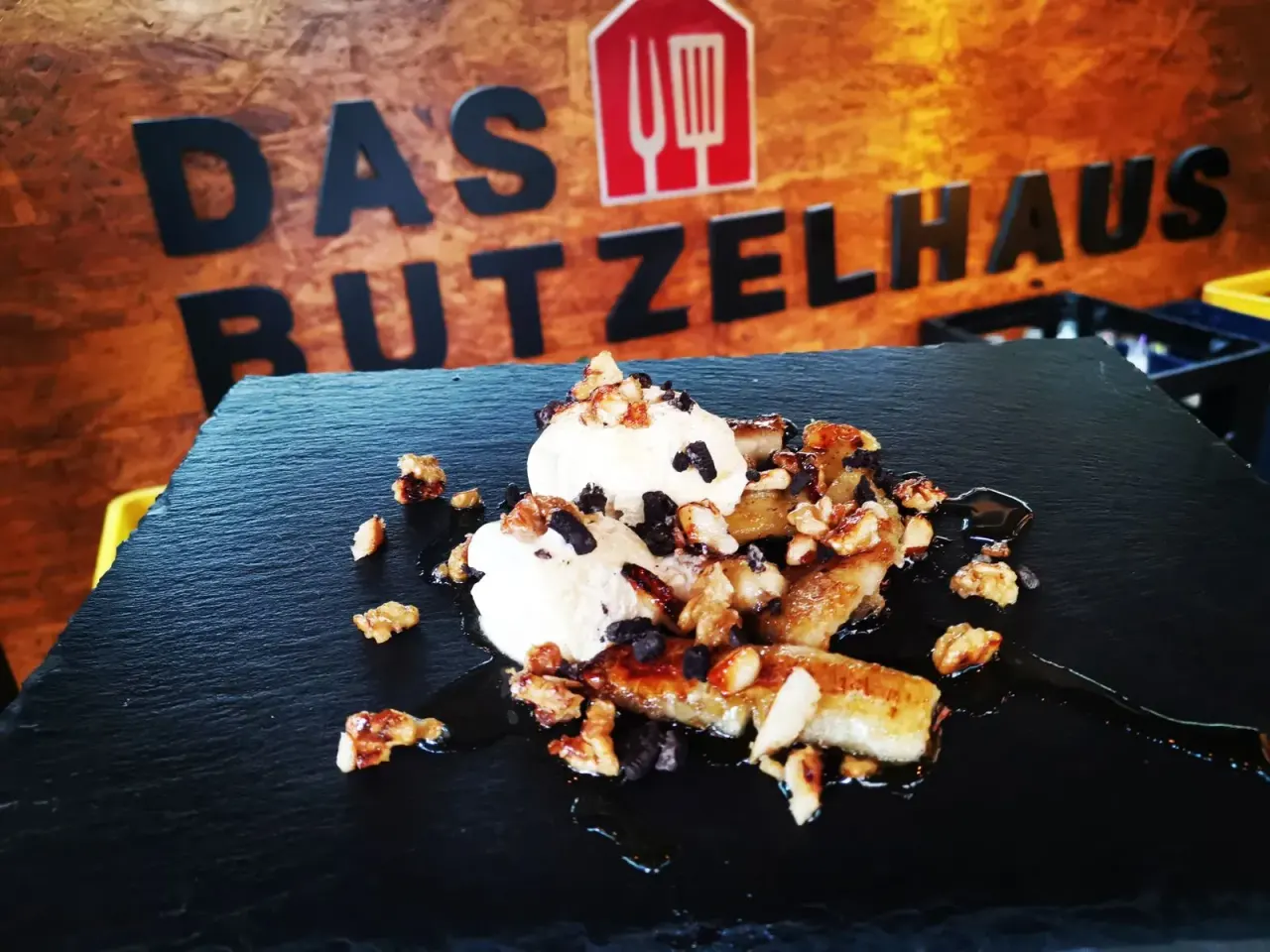 BookNoFees: Restoran – Das Butzelhaus – Altena – Butzelhaus, fotografija 1