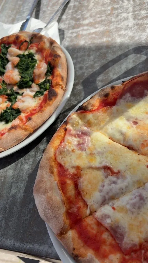 BookNoFees: Restoran – Bei Nunzio Pizzeria – Herdecke – Bei Nunzio Pizzeria, fotografija 2