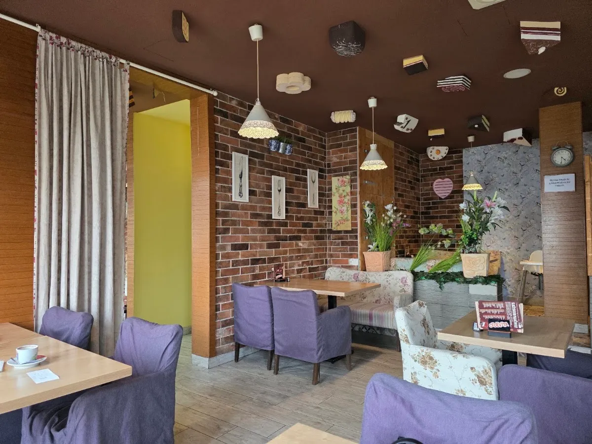 BookNoFees: kafić – Choco cafe Voltino – Zagreb – Čoko kafić Voltino, fotografija 1