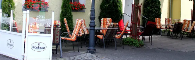 BookNoFees: Restoran – Haus Padberg – Balve – Kuća Padberg, fotografija 2
