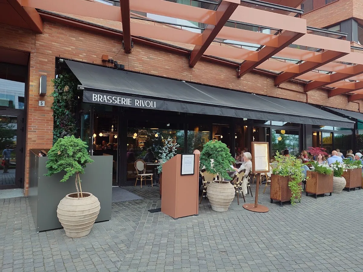 BookNoFees: Restoran – Brasserie Rivoli – Oslo – Brasserie Rivoli, fotografija 1