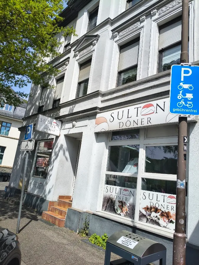 BookNoFees: Bar s grickalicama – Sultan Döner – Werdohl – Sultan Döner, fotografija 1