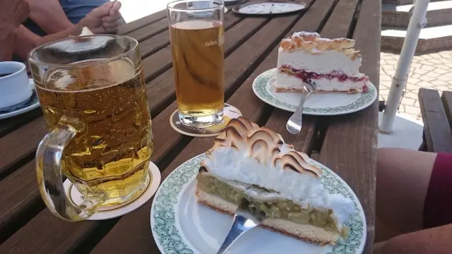 BookNoFees: Restoran – Café Astenblick Bäckereicafé – Medebach – Kafić Astenblick Pekarnica Kafić, fotografija 3