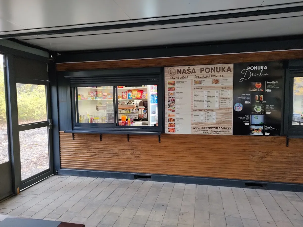BookNoFees: Bar s grickalicama – Bufet pri rozhľadni Bratislava – Bratislava – Kafić uz Bratislavski vidikovac, fotografija 1