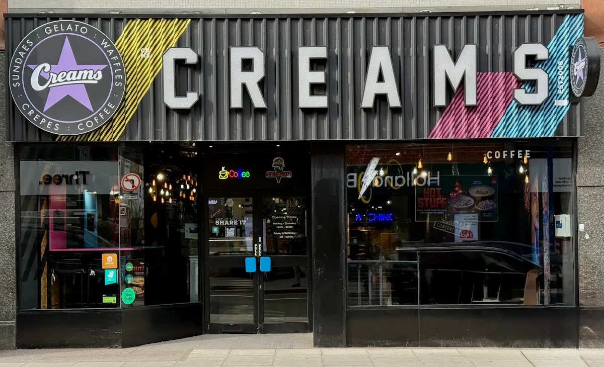 BookNoFees: Sladoled – Creams – London – Kreme, fotografija 1