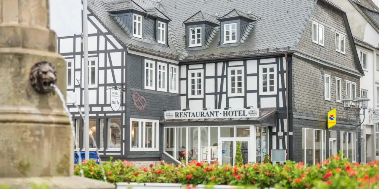 BookNoFees: Restoran – Hotel Starke – Brilon – Hotel Starke, fotografija 1