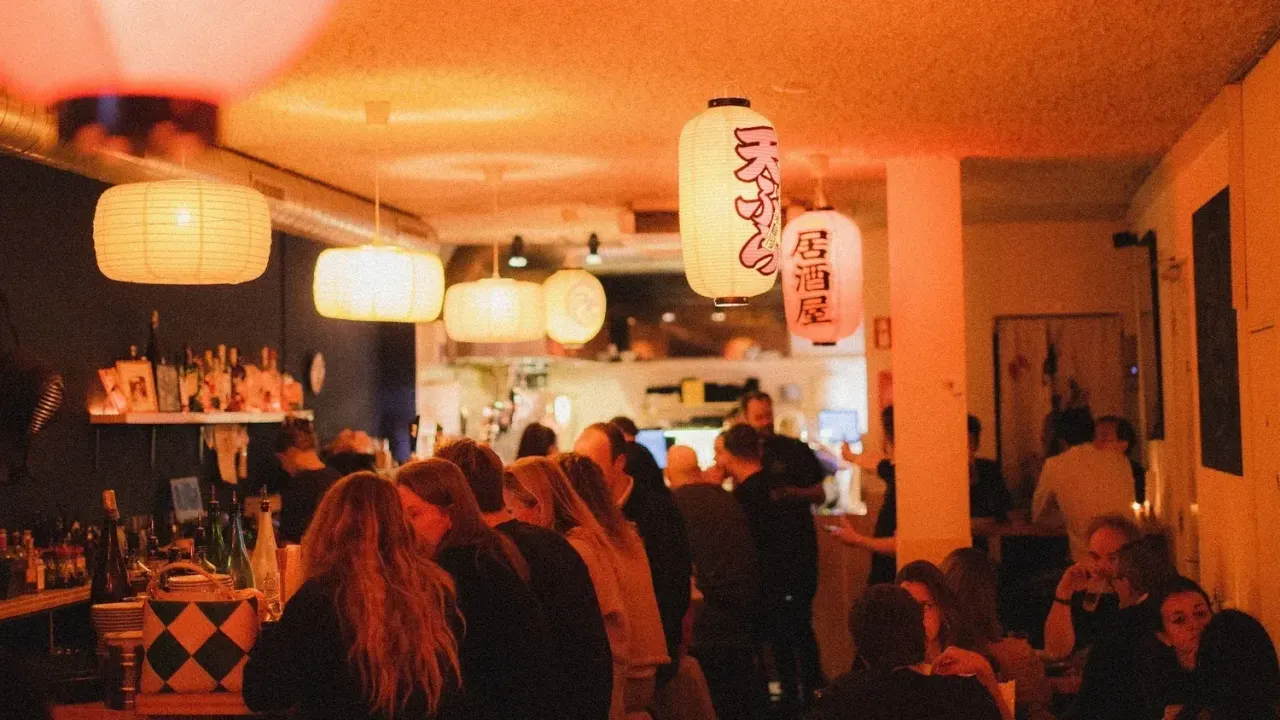 BookNoFees: Restoran – De Japanner – Amsterdam – Japanski čovjek, fotografija 1
