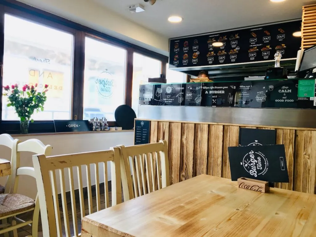 BookNoFees: Restoran – Burger Time – Ljubljana – Vrijeme za burgere, fotografija 1