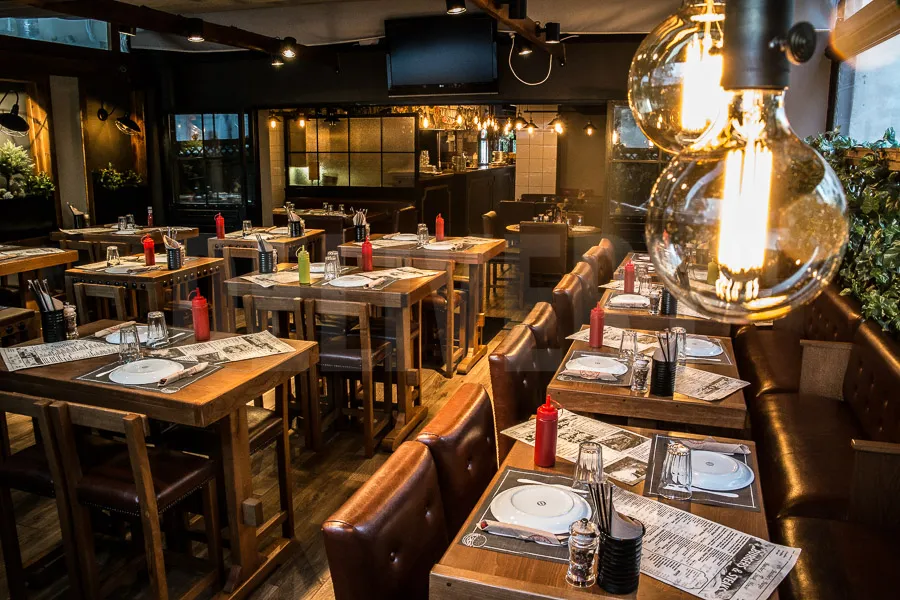 BookNoFees: Restoran – Butcher's Burger – Athens – Mesarski burger, fotografija 1