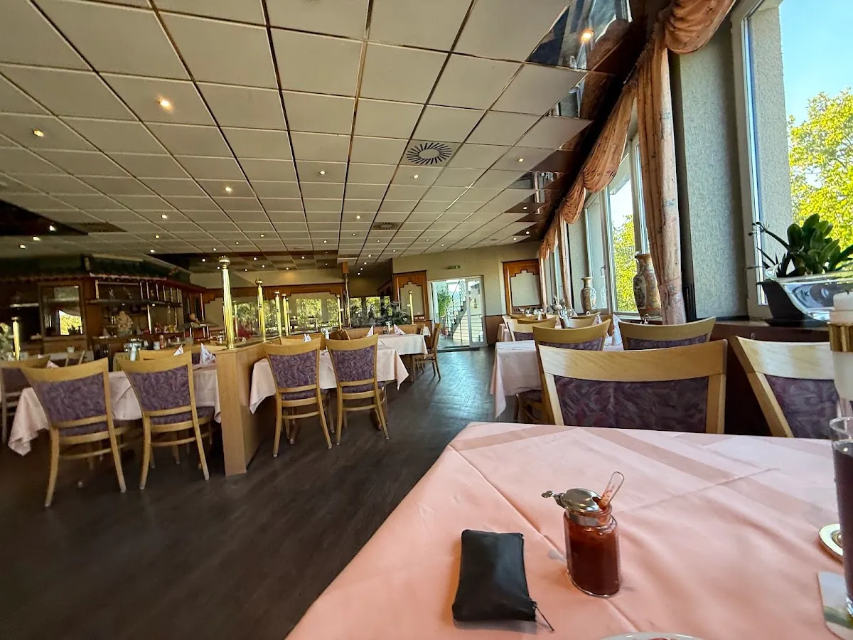 BookNoFees: Restoran – Chinarestaurant Overseas – Hemer – Restoran Chinarestaurant Overseas, fotografija 1