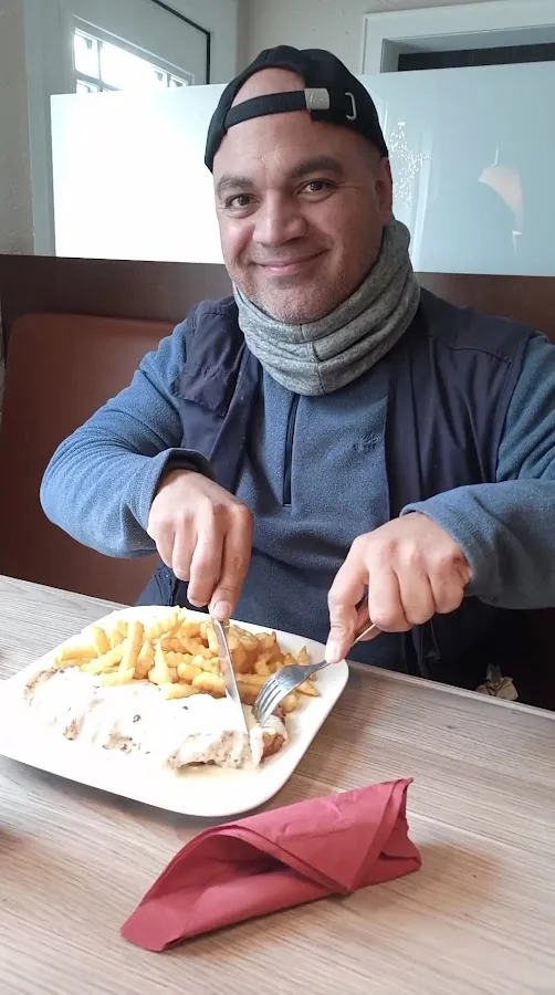BookNoFees: Restoran – Bei Antonia — Essen u. Genießen – Olsberg – Kod Antonije — Hrana i užitak, fotografija 3
