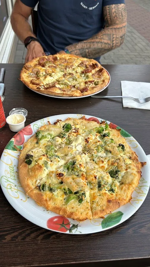 BookNoFees: Restoran – Pizzeria bei Beyto – Castrop-Rauxel – Pizzeria kod Beyta, fotografija 3