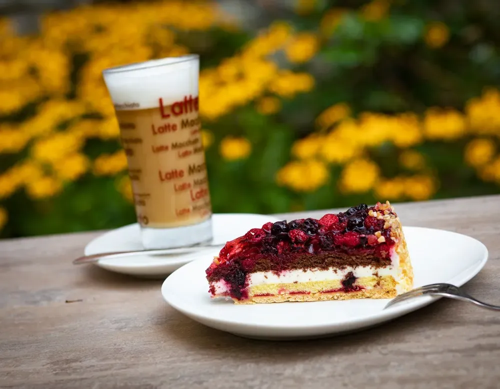 BookNoFees: Restoran – Café im Park – Warstein-Suttrop – Kafić u parku, fotografija 1