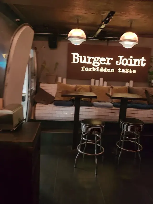 BookNoFees: Restoran – Burger Joint – Oslo – Burger Joint, fotografija 3