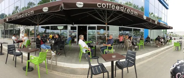 BookNoFees: coffeedream, Belgrade