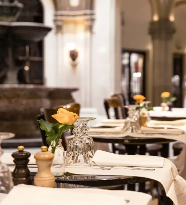 BookNoFees: Restoran – Beaulieu – Vienna – Bolje, fotografija 2