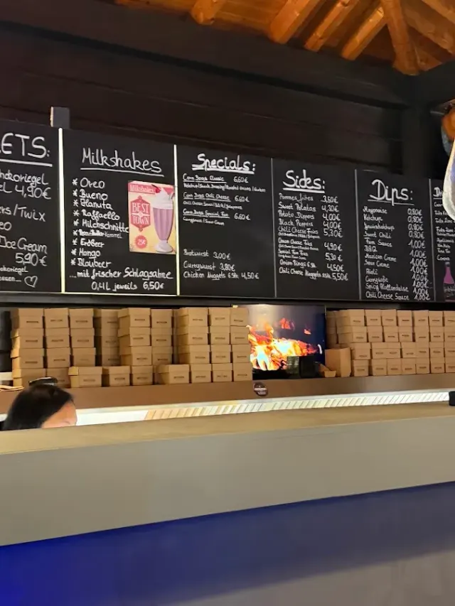 BookNoFees: Restoran – Burger Fam – Datteln – Burger obitelj, fotografija 2