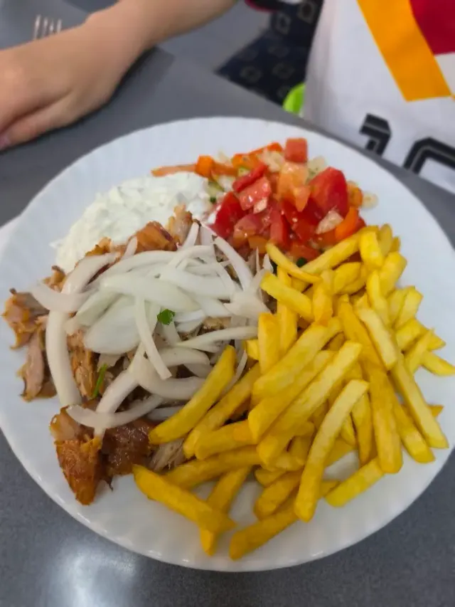 BookNoFees: Restoran – Dreikönigsgrill – Balve – Epifanijska roštiljada, fotografija 3