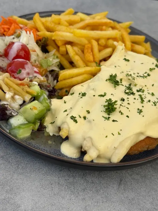 BookNoFees: Restoran – Fasskeller unfassbar – Attendorn – Nevjerojatna bačvasta vinarija, fotografija 2