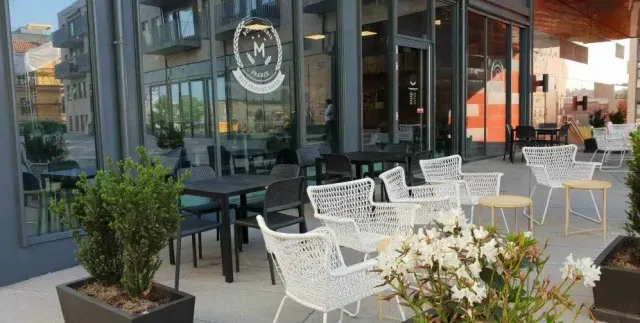 BookNoFees: kafić – Boulangerie M – Oslo – M pekara, fotografija 2