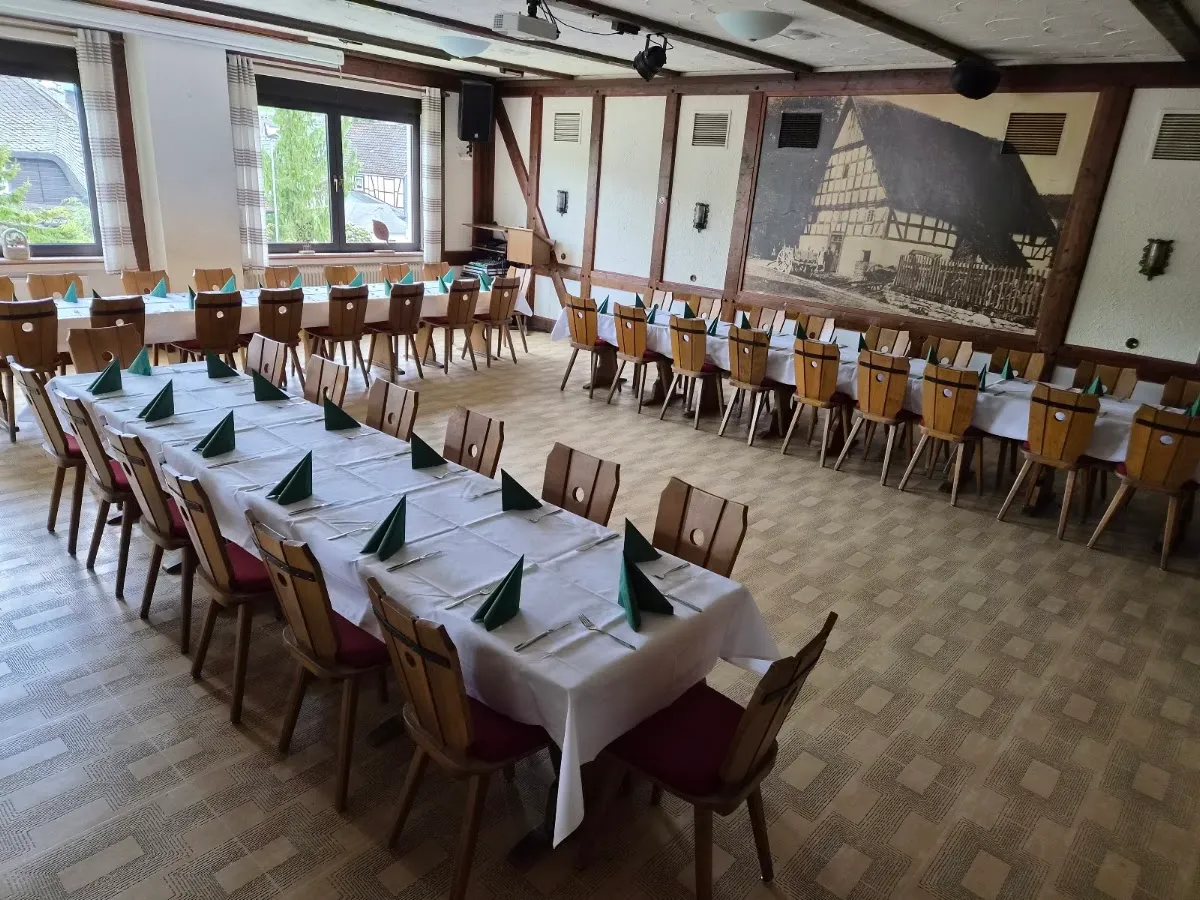 BookNoFees: Restoran – Gaststätte Schriener – Finnentrop – Restoran Schriener, fotografija 1