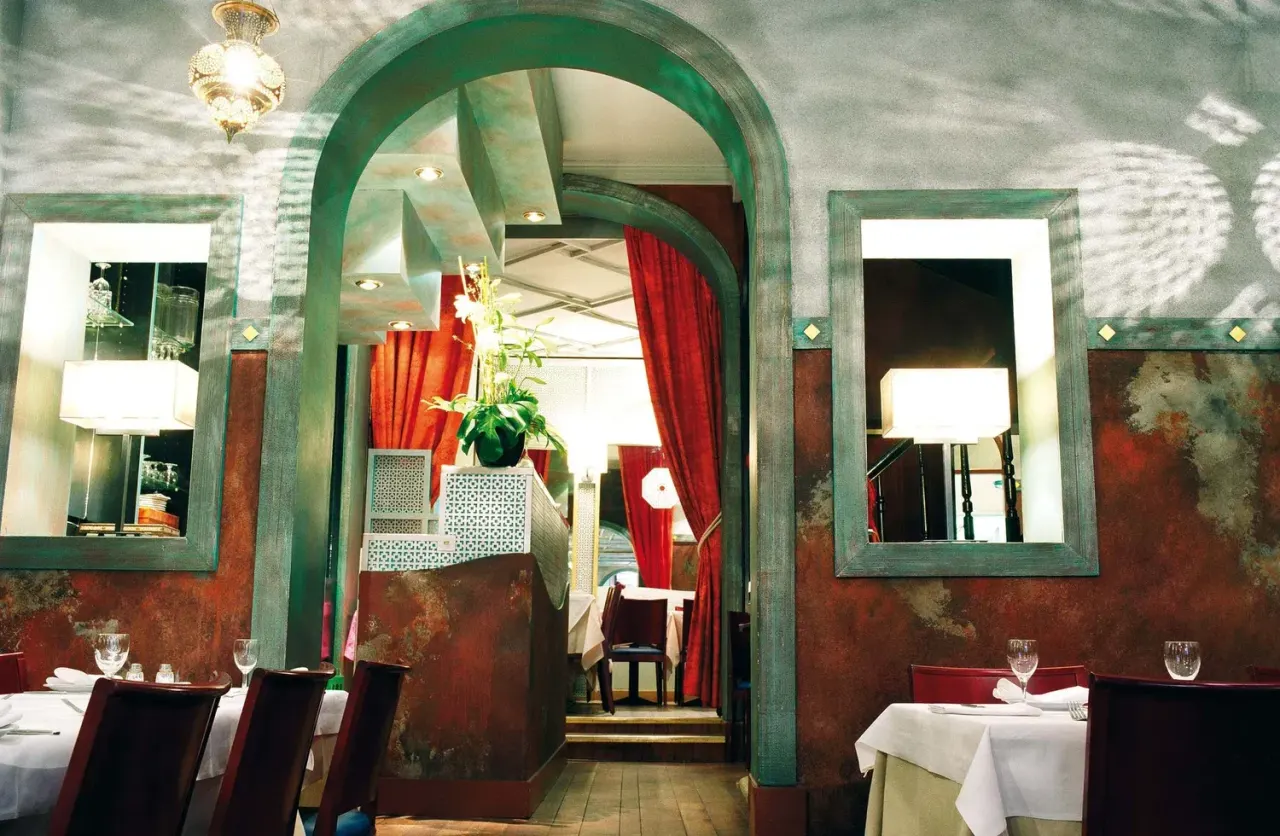 BookNoFees: Restoran – Al Barmaki – Brussels – Brijač, fotografija 1