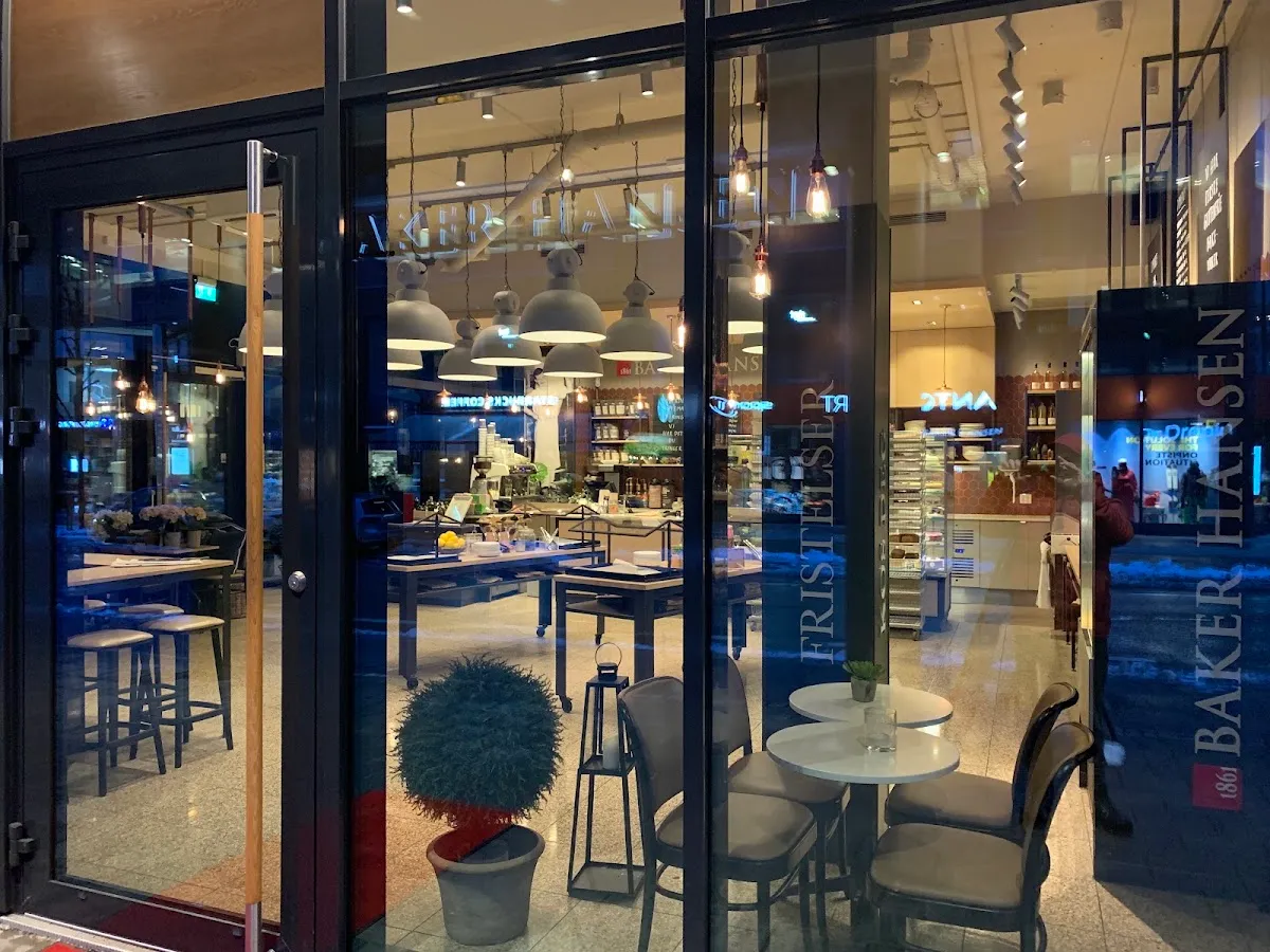 BookNoFees: kafić – Baker Hansen – Oslo – Baker Hansen, fotografija 1