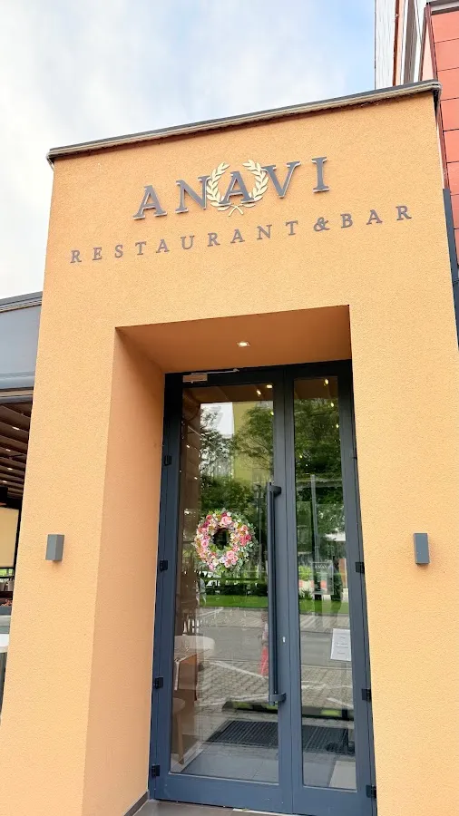 BookNoFees: Restoran – Anavi – Bratislava – Onaj, fotografija 1