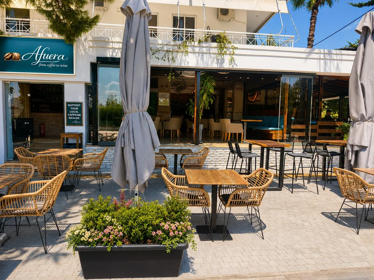BookNoFees: Restoran – Afuera – Athens – Izvana, fotografija 1