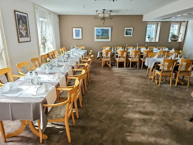 BookNoFees: Restoran – Restaurant Schürholz – Drolshagen – Restoran Schürholz, fotografija 3
