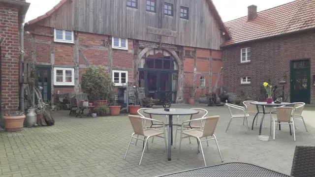 BookNoFees: Restoran – Der Saloon In Kesseler – Lippetal – Salon u Kesseleru, fotografija 3