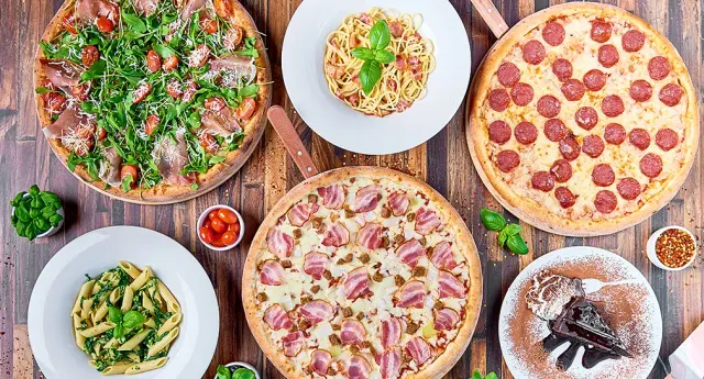 BookNoFees: Restoran – Chicago's Pizza – Warsaw – Pica Chicaga, fotografija 2