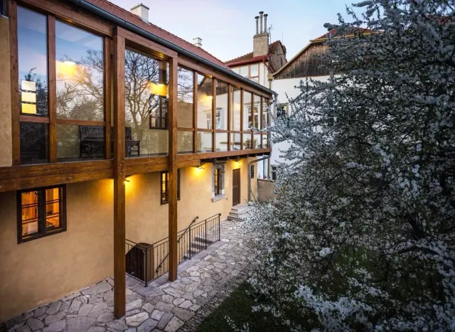 BookNoFees: Znojmo Heritage - Apartmani i gotički vinski bar – Znojmo