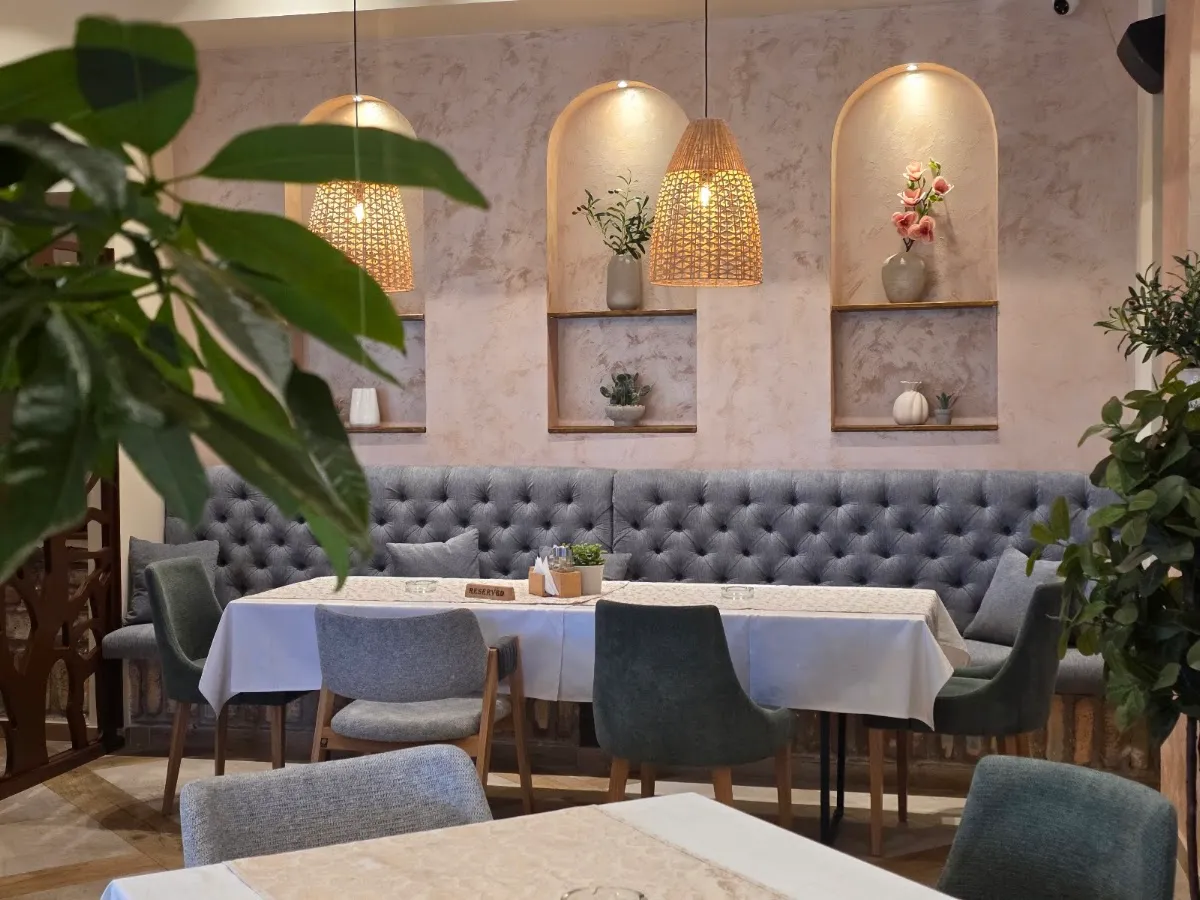BookNoFees: Restoran – Bitolj – Belgrade – Bitola, fotografija 1