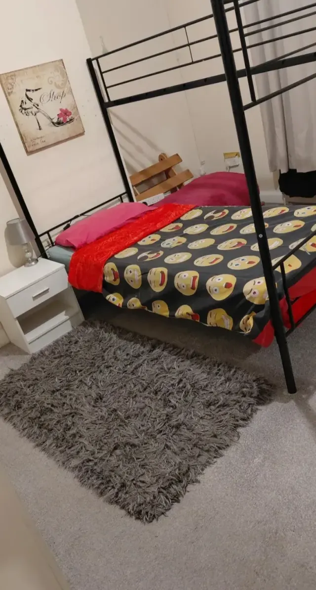 BookNoFees: Soba u kući u Leedsu – Leeds