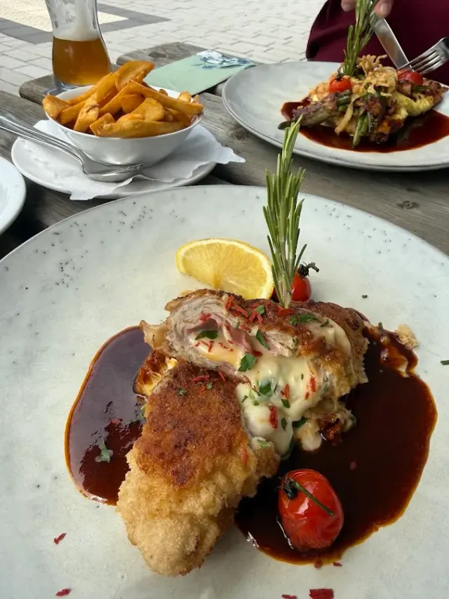 BookNoFees: Restoran – Gasthof Zur Post – Olsberg – Zur Post Inn, fotografija 2
