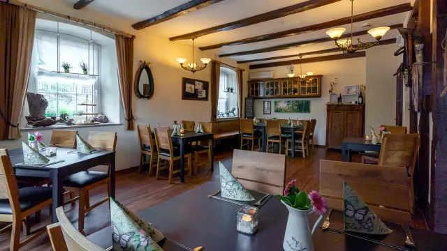 BookNoFees: Restoran – Hotel-Restaurant Gasthof Steinhoff – Finnentrop – Gostionica Steinhoff Hotel i restoran, fotografija 2