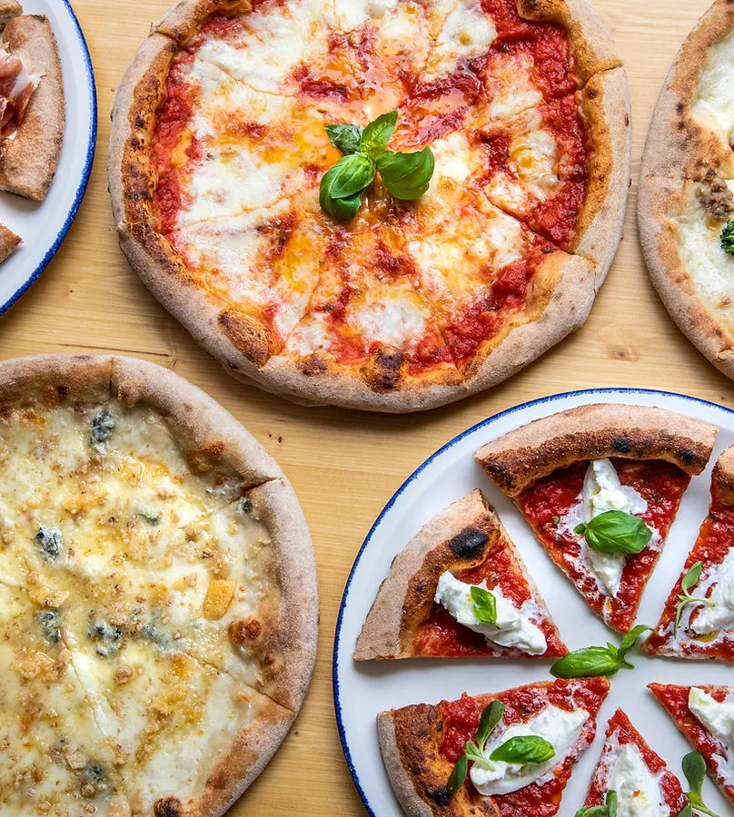 BookNoFees: Restoran – Amuni Pizzeria – Prague – Amuni Pizzeria, fotografija 1
