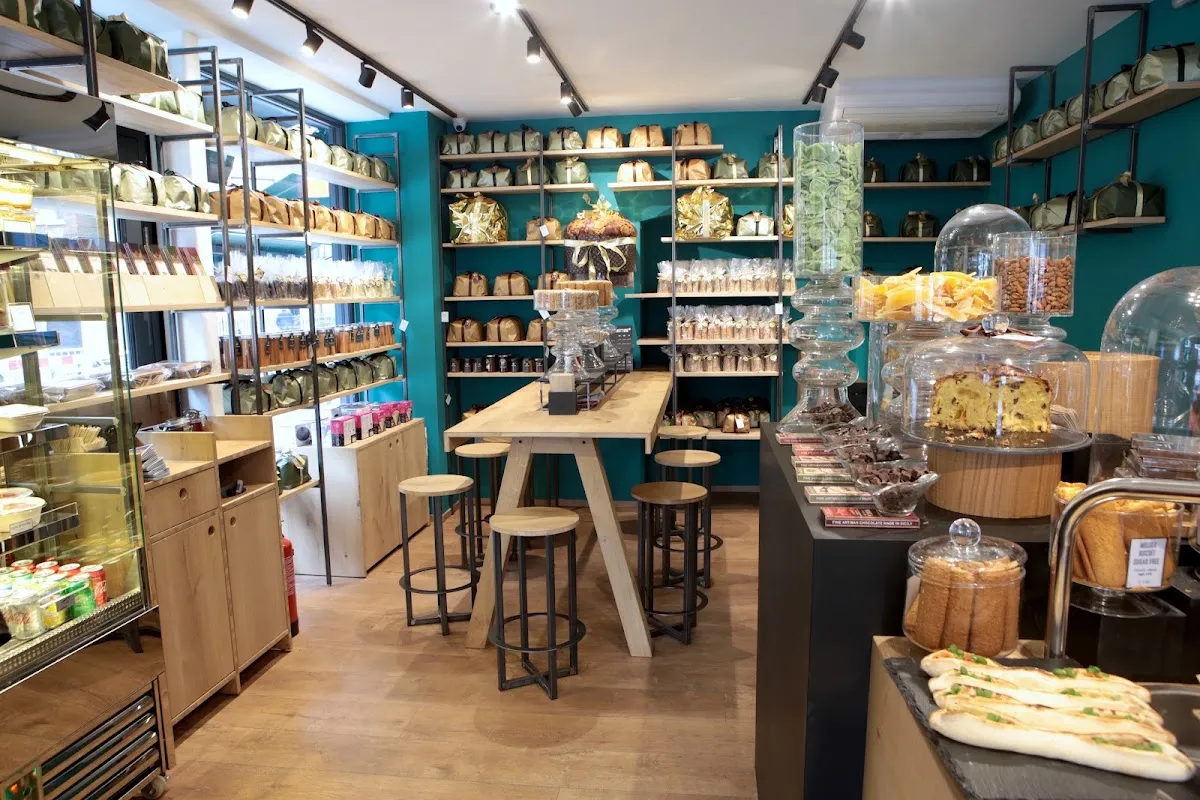 BookNoFees: kafić – Arro Coffee - The Temple of Coffee – London – Arro Coffee - Hram kave, fotografija 1