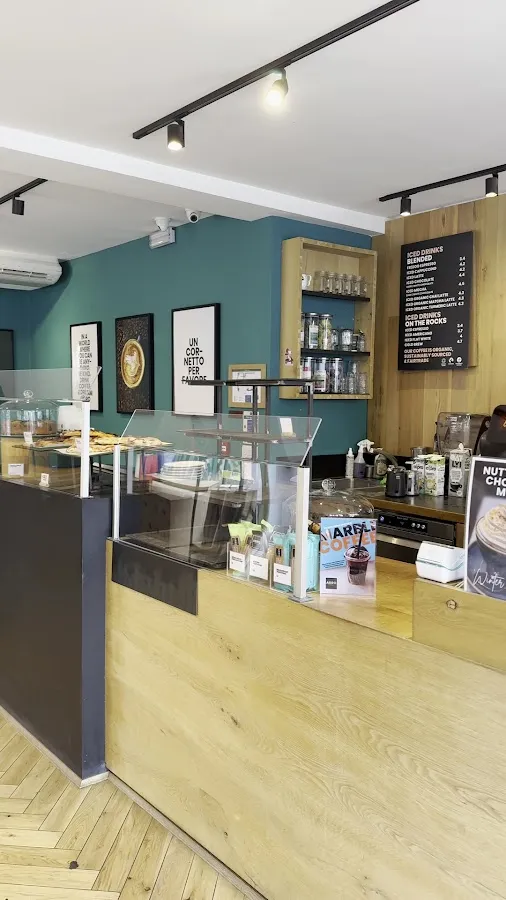 BookNoFees: kafić – Arro Coffee - The Temple of Coffee – London – Arro Coffee - Hram kave, fotografija 3