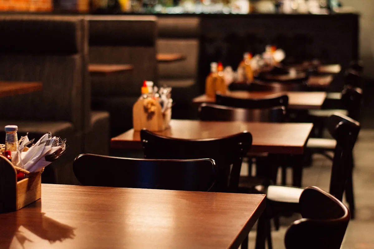 BookNoFees: Restoran – BeAbout – Bratislava – Budi o, fotografija 1