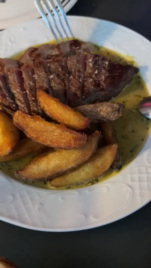 BookNoFees: Restoran – Aftr – Ljubljana – Nakon, fotografija 2