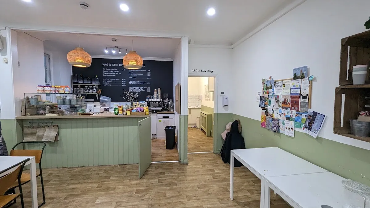 BookNoFees: kafić – Apple Tree Children’s Cafe – London – Dječji kafić Apple Tree, fotografija 1