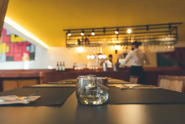 BookNoFees: Restoran – Chandigarh – Brussels – Čandigarh, fotografija 2