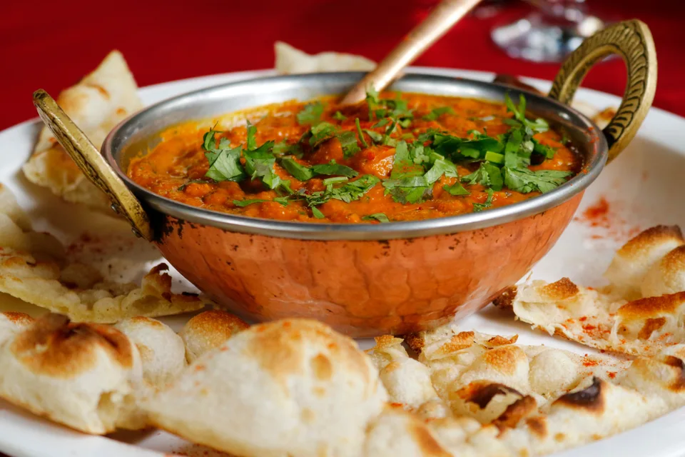 BookNoFees: Primjer fotografije: Indijski curry s naan kruhom