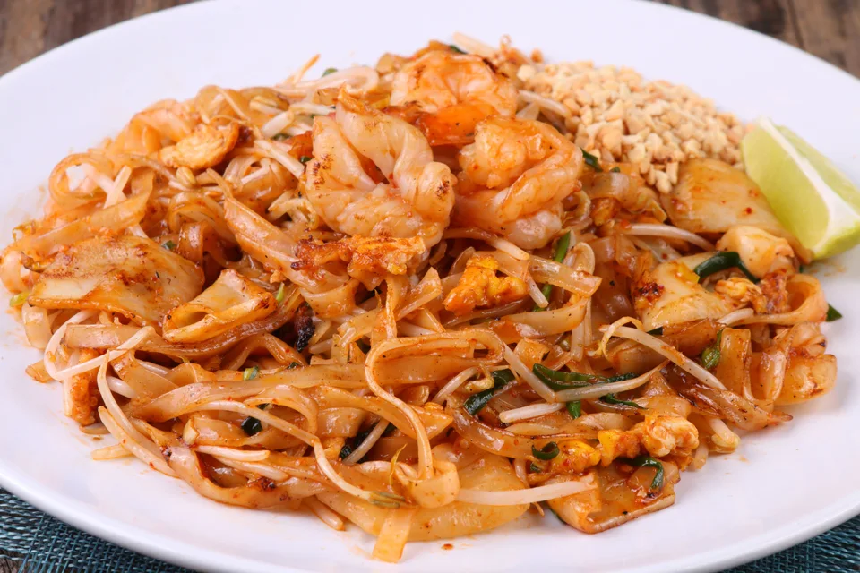 BookNoFees: Primjer fotografije: Pad Thai rezanci s kozicama